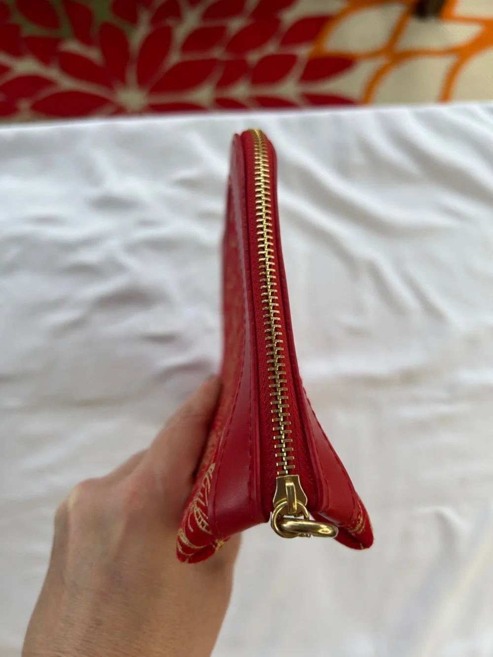 NWT Carolina Herrera Holiday Opera Special Edition Cosmetic Bag - Red & Gold